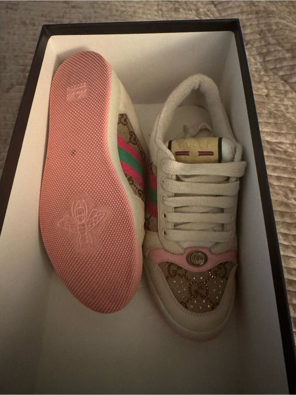 Gucci Cream and Pink Low-Top Sneaker with Green Stripe - Picture 8 of 8